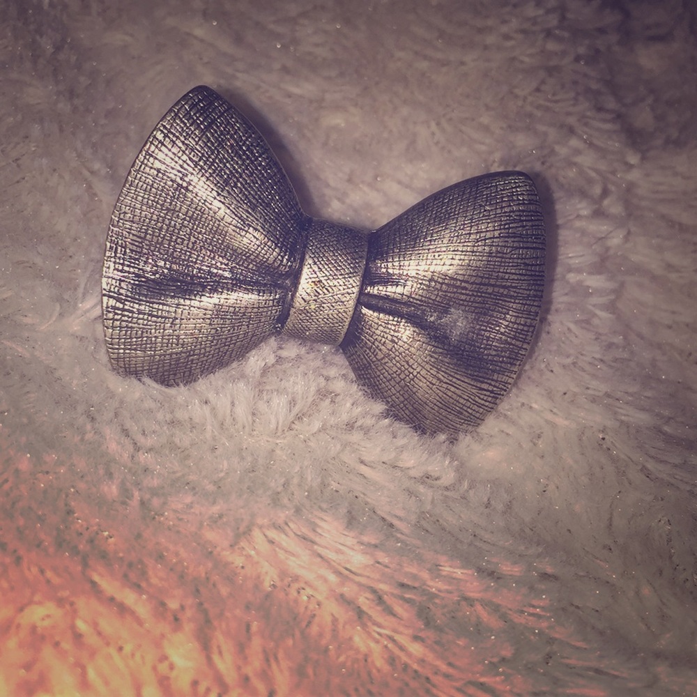 Bow Two finger ring